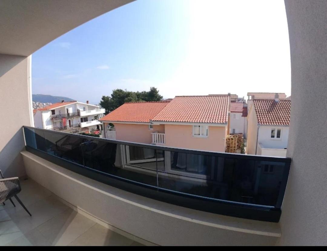 New Apartman P & B Διαμέρισμα Τρογκίρ Εξωτερικό φωτογραφία