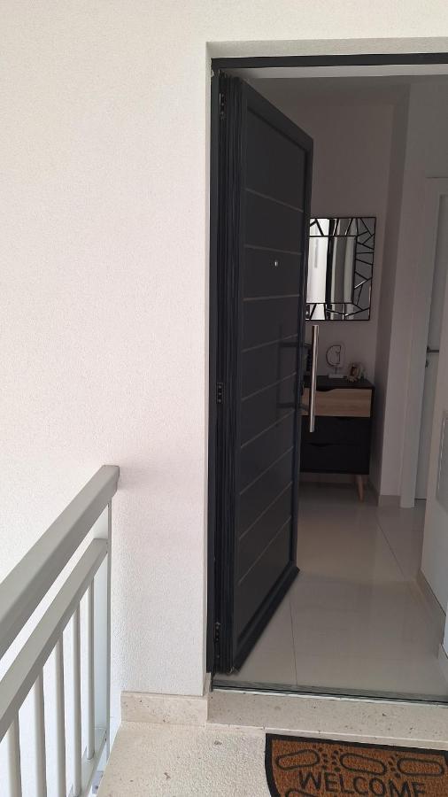 New Apartman P & B Διαμέρισμα Τρογκίρ Εξωτερικό φωτογραφία